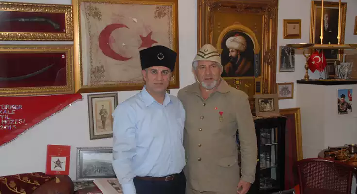 Dünya eski boks şampiyonu Orhan Delibaş Çanakkale ev müzesini ziyaret etti