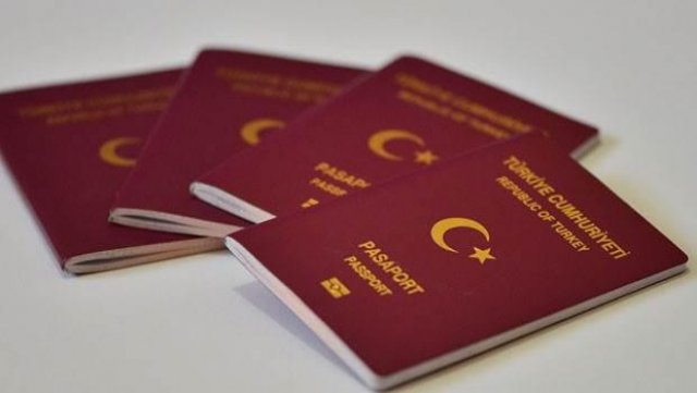 10 yıllık pasaport 101 euro Avrupalı Türklere ilk yeni yıl müjdesi