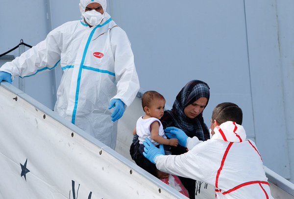 ‘Türkiye, hasta ve eğitimsiz Suriyelileri Avrupa’ya gönderiyor’