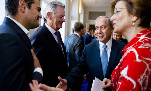 İsrail Başbakanı Netanyahu, DENK Partisi Milletvekili Tunahan Kuzu tarafından elini sıkmadı