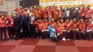 Hollanda’da düzenlenen Karate 1 Premier Lig’in üçüncü etabında 3 altın, 3 gümüş ve 5 bronz madalya kazandı.