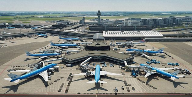 Amsterdam Schiphol Havaalanı, Türk Müteahhitlere Emanet