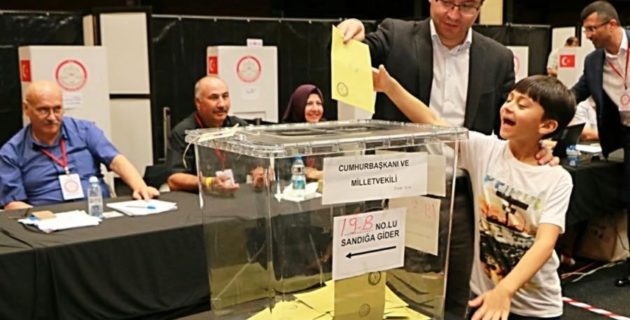 Hollanda’da ikinci gün seçmenlerin oy kullandığı sayı