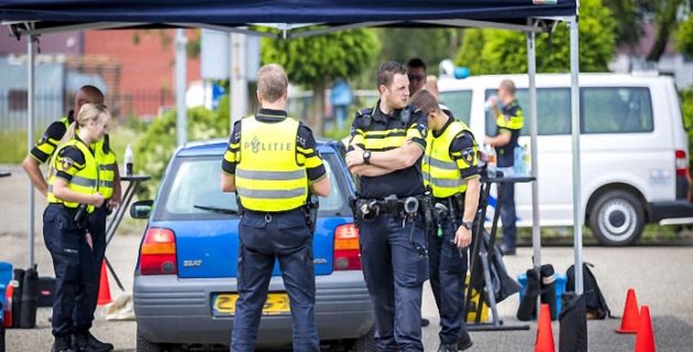 Hollanda Polisi ‘Büyük Bir Saldırıyı Son Anda Önledi’, 7 Kişi Gözaltına Alındı