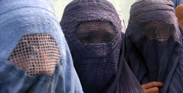 Amsterdam belediyesi Burka yasağına uymayacak
