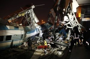 Ankara’da Yüksek Hızlı Tren kazası!