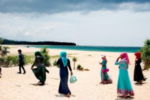 Arnoud van Doorn, Müslümanlar için ‘helal plaj’ talebinde bulundu