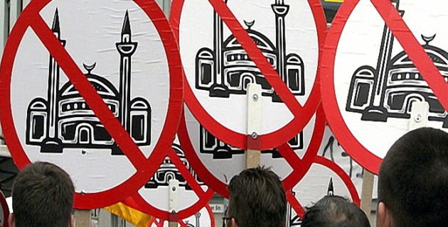 Hollanda’da Müslümanlarin yüzde 91’i Islamofobik saldiriya maruz kaldi