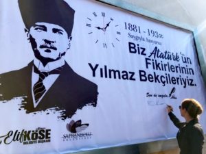 Atatürk, yurt dışındaki temsilciliklerde anıldı