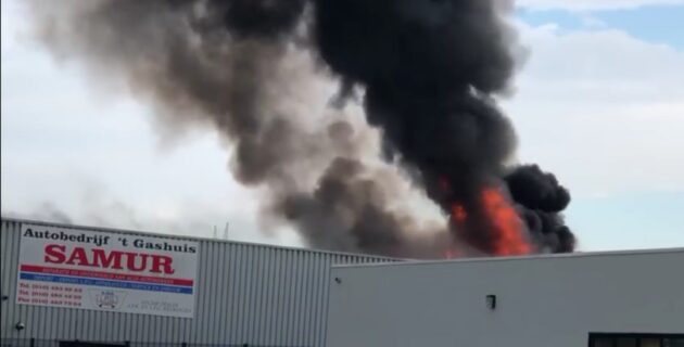 Rotterdam’daki SAMUR Garajı’nda yangın çıktı