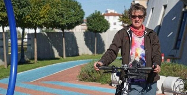 Bisikletle dünya turuna çıkan Türkiye hayranı Hollandalı Kırklareli’nde