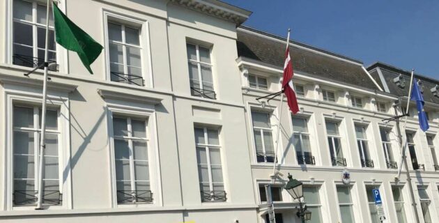 Hollanda’da Suudi Arabistan’ın Lahey Büyükelçiliğine silahlı saldırı
