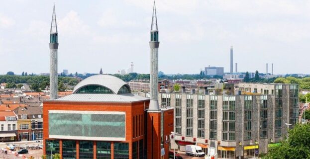 Hollanda: ‘Dini kuruluşlara Türkiye’den para akışını yasaklamak mümkün değil’