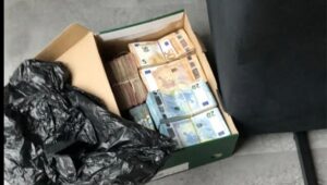 Rotterdam Polisi, 400 bin euro nakit paraya el koydu