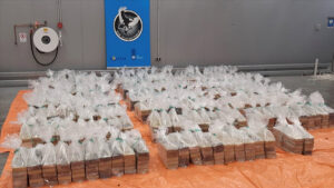 Hollanda’nın Rotterdam limanında 1 ton 760 kilogram kokain ele geçirildi