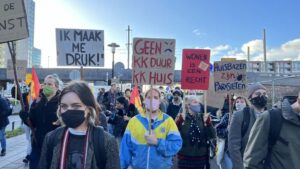 Hollanda’da konut azlığı ve kira fiyatları protesto edildi