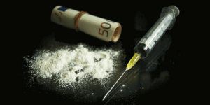 Avrupa’nın 7 ülkesinde düzenlenen uyuşturucu operasyonunda 45 kişi yakalandı