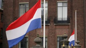 Hollanda, Ruslara ait 6 yata daha el koydu