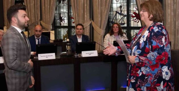 Oltulu Çelebi Hollanda’da ikinci kez meclis üyesi seçildi