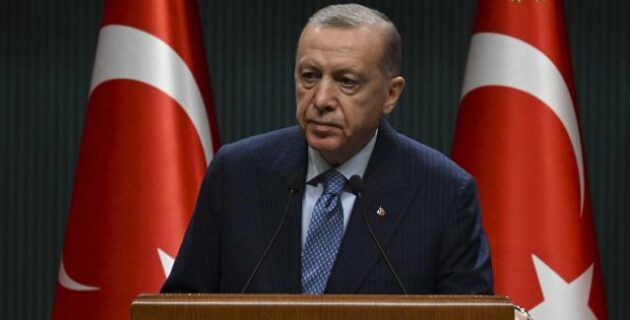 Cumhurbaşkanı Erdoğan Hollanda’daki Türklere telefonla hitap etti