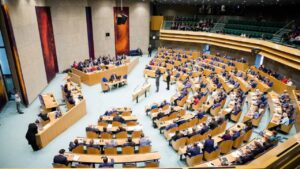 Hollanda Parlamentosu, İsrail’in Gazze’deki yıkıcı eylemlerini ele almak için çağrıda bulundu