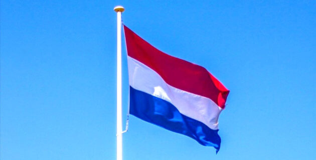 Hollanda depremzedelerin tahliyesi için nakliye uçağı gönderecek