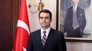 Büyükelçi Selçuk Ünal’ın Hollandalı Türklerden ricası