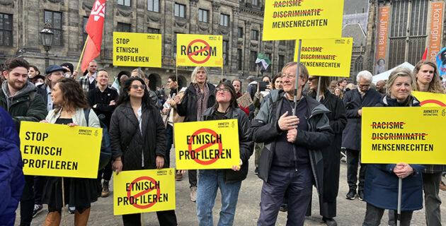 Hollanda’da ırkçılığa ve ayrımcılığa karşı gösteri ve yürüyüş düzenlendi