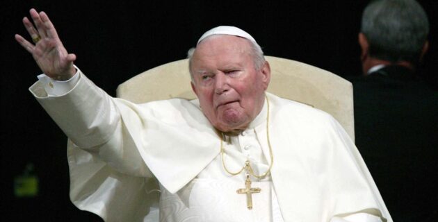 Papa 2. Jean Paul’ün çocuk istismarını bildiği ve gizlediği istihbarat raporlarına yansıdı