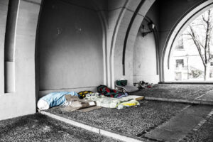 İngiltere’de evsiz ailelerin sayısı son 25 yılın “en yüksek” seviyesine ulaştı