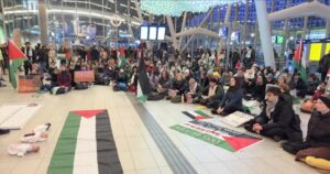 Hollanda’da Filistin’e Dayanışma Gösterisi: Oturma Eylemleri Düzenlendi