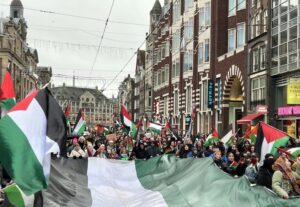 Amsterdam’da Filistin’e Dayanışma Yürüyüşü Düzenlendi