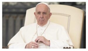 Papa’dan eşcinsellik savunması