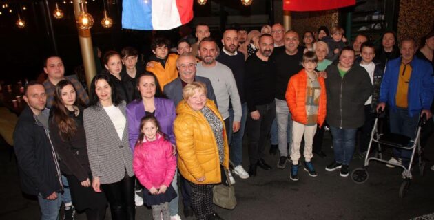Masha Restoran’dan Mültecileri İftar Sofrasında Ağırladı