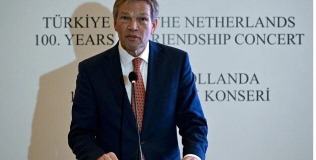 Türkiye-Hollanda Dostluk Anlaşması 100. Yılı Kutlamaları Başladı