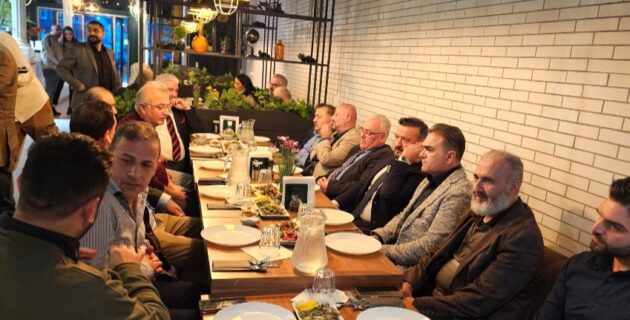 Murat Ateşalp, Hollanda’nın Tanınmış İş İnsanlarını İftar Yemeğinde Ağırladı