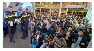 Hollanda Polisi Müslüman Topluluğuna Bayram Namazı Sonrası Kahve ve Kek İkramıyla Takdir Topladı